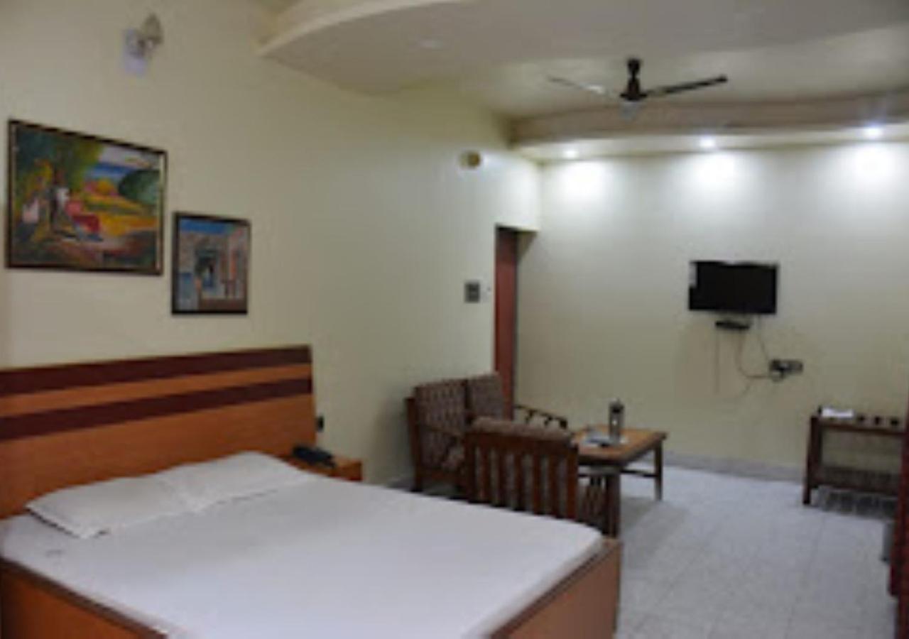 Vijieya Hotel Bihar Saharsa Extérieur photo