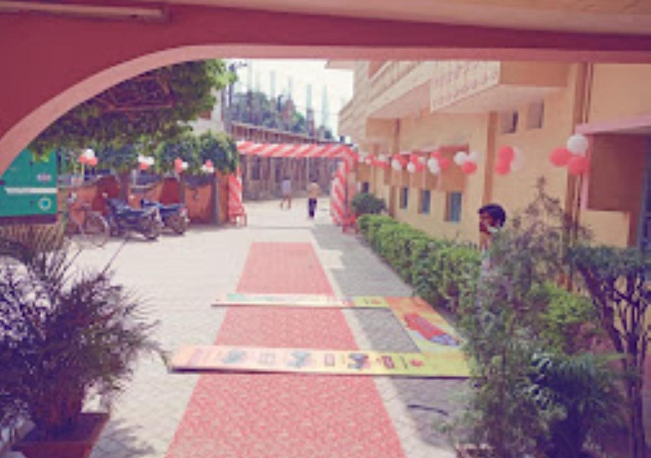 Vijieya Hotel Bihar Saharsa Extérieur photo