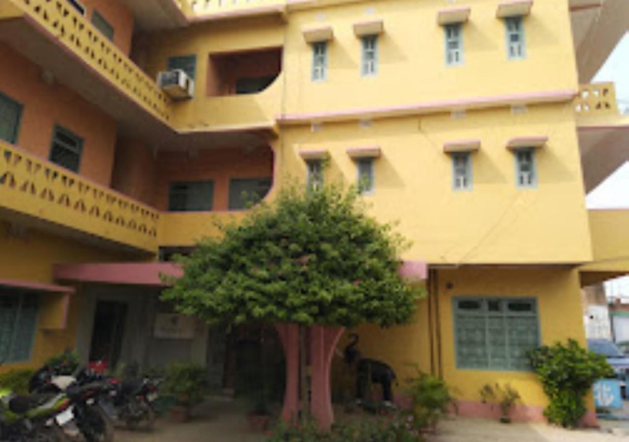 Vijieya Hotel Bihar Saharsa Extérieur photo